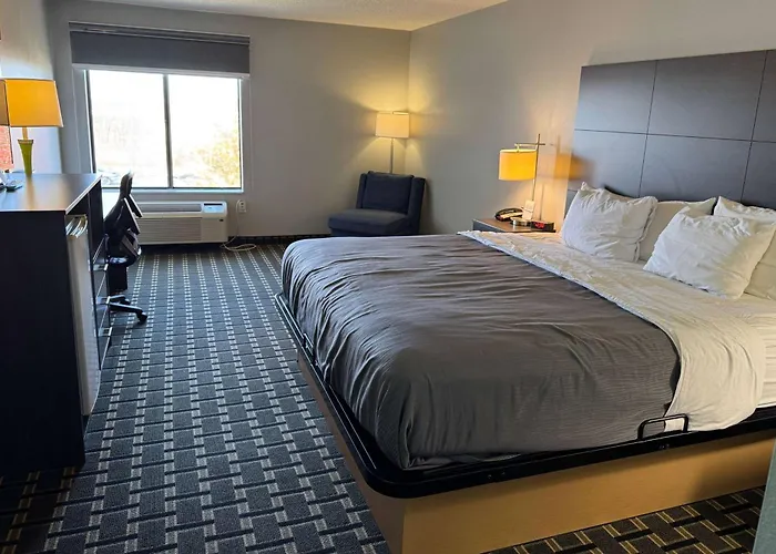 Americinn By Wyndham Columbus Wisconsin