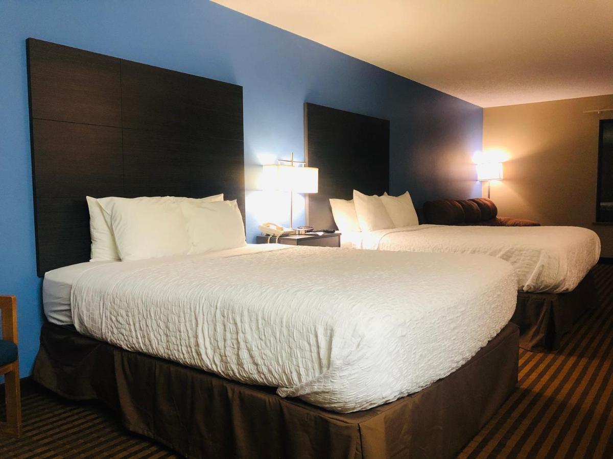 Hotel Americinn By Wyndham Wisconsin Columbus